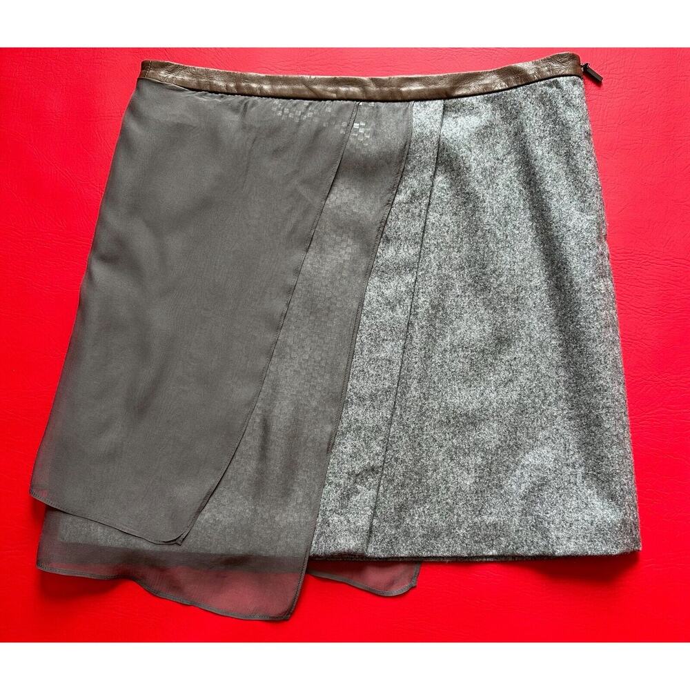 Brunello Cucinelli Wool Silk Leather Subdued Paillettes Skirt US 8 Dry Cleaned